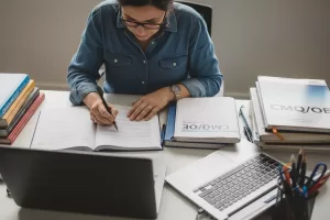 CMQOE Exam Dates, Deadlines & Scheduling Guide 2025