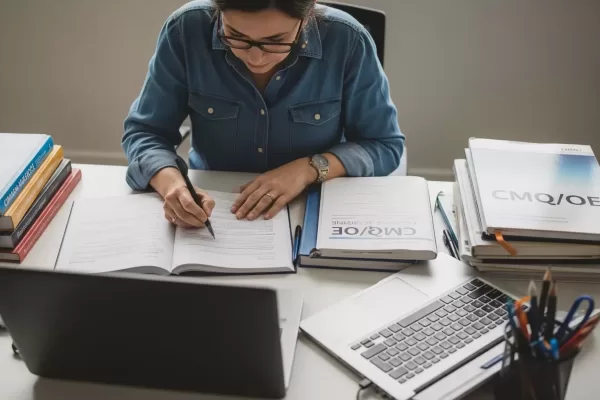 CMQOE Exam Dates, Deadlines & Scheduling Guide 2025